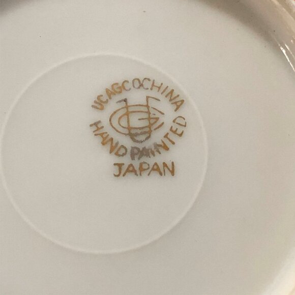 Ucagco China Trinket Nut Dish Hand Painted Fruit Leaf Shape Gold Trim Vintage - Picture 5 of 5